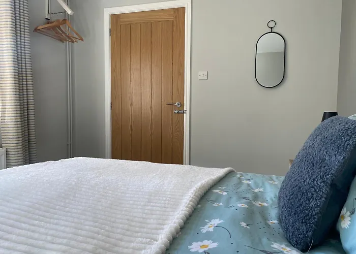 Orchard Cottage 5 Bedrooms